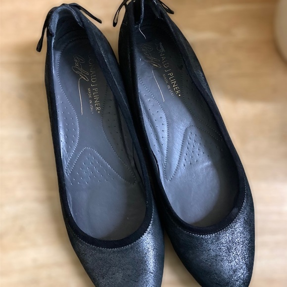 Donald J. Pliner Shoes - Donald Pliner Ballet Flats 8.5N